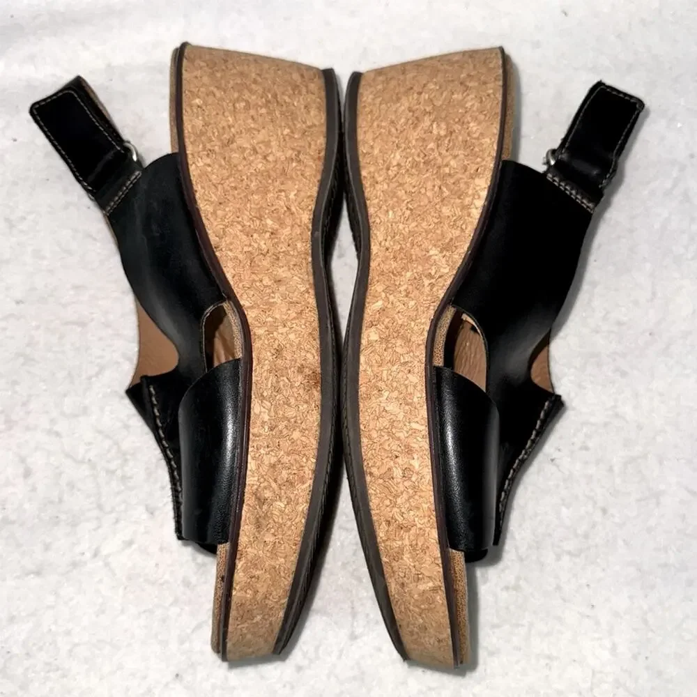 EUC Women’s Clarks Leather & Cork Slingback Wedges size 9 Black *please read*